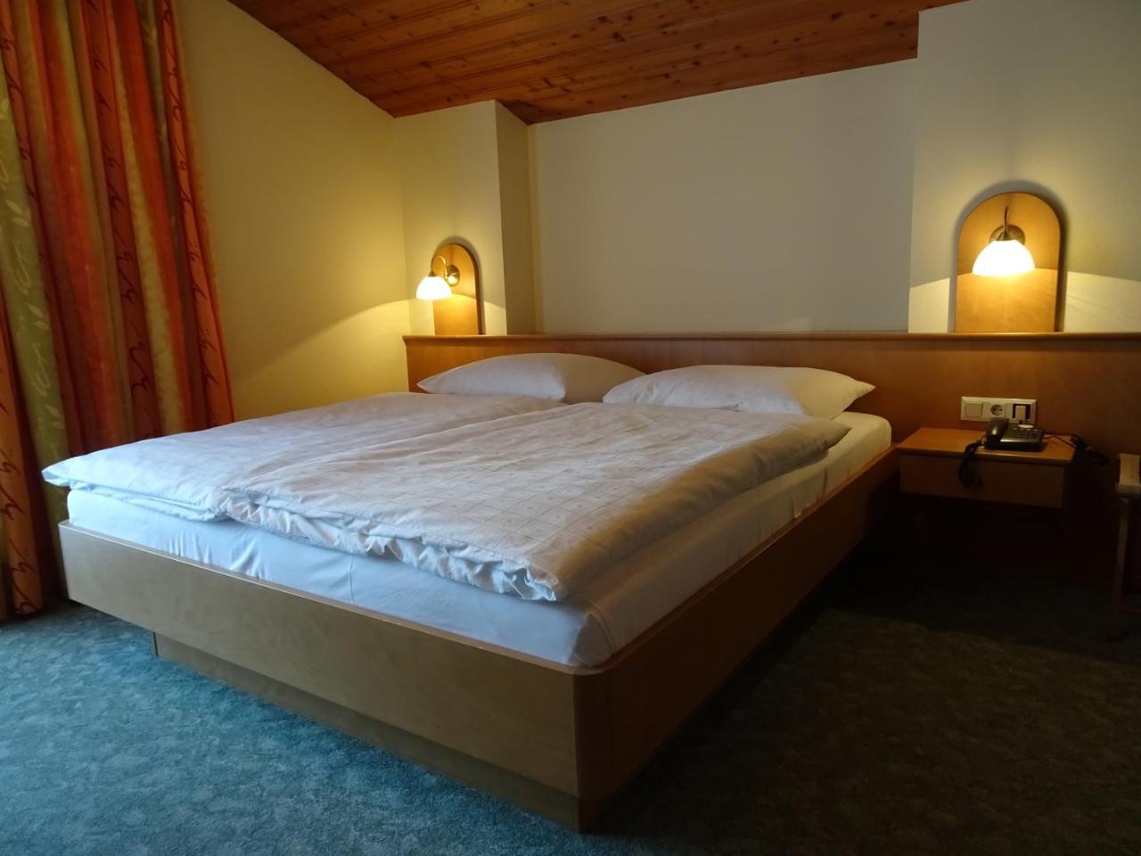 Pension Friedl Innsbruck Extérieur photo